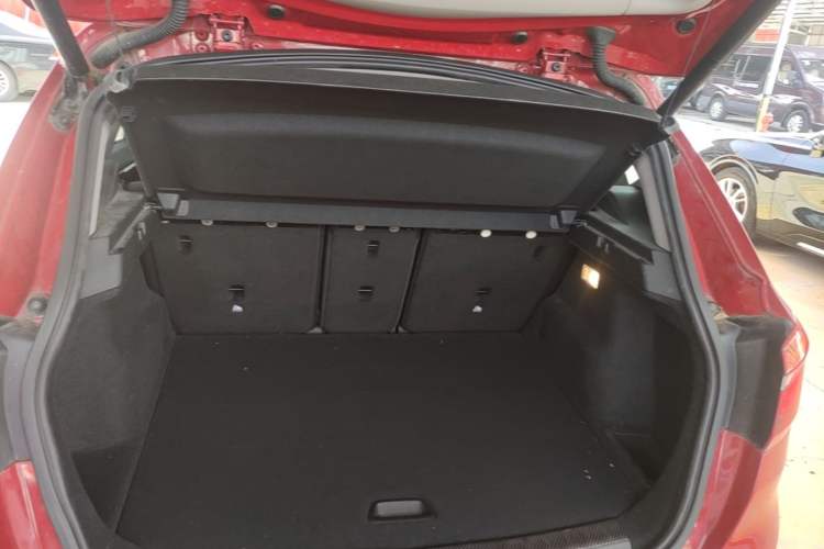 Used BMW 2 Series Active Tourer 2018 218i Premium Sports Package Trunk
