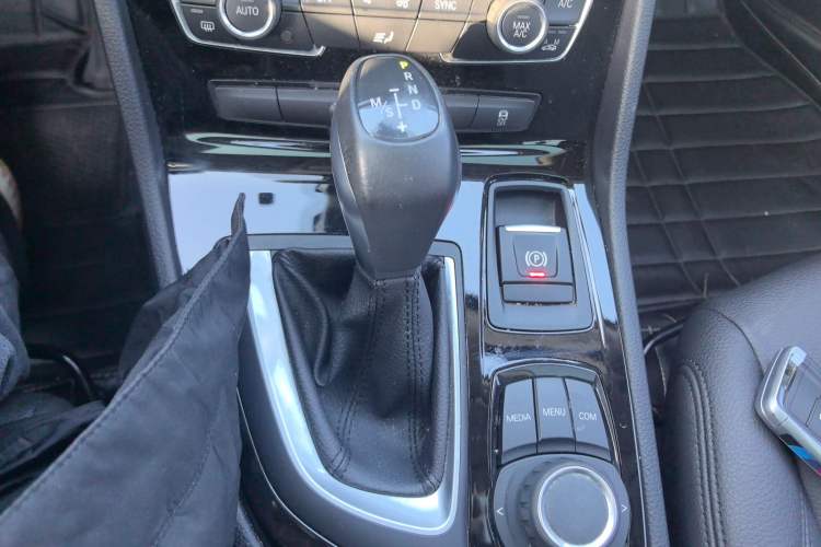 Used BMW 2 Series Active Tourer 2018 218i Leading Model Gear Lever