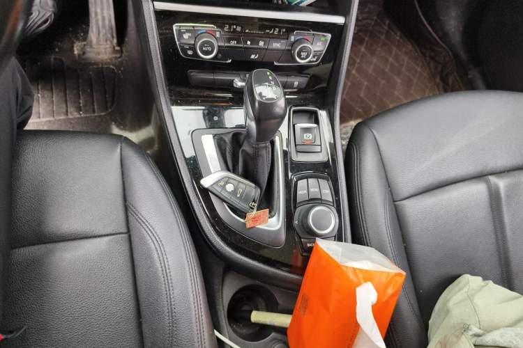 Used BMW 2 Series Active Tourer 2018 218i Leading Model Gear Lever