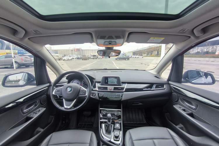 Used BMW 2 Series Active Tourer 2018 218i Leading Model Interior 4