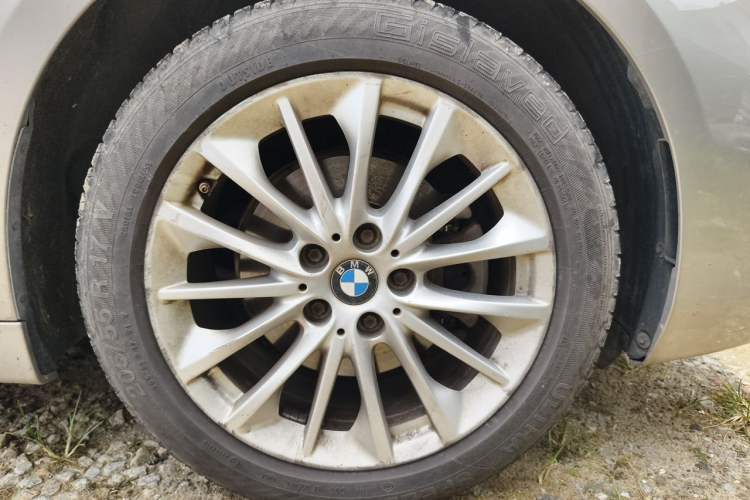 Used BMW 2 Series Active Tourer 2018 218i Leading Model Right Front Wheel Hub