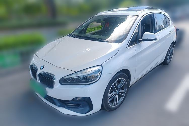 Used BMW 2 Series Active Tourer 2018 218i Premium Sports Package Guazi used car, China used car export, Used car for sale, Used BMW cars, Cheapest cars for sale