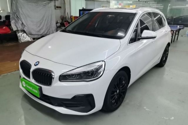 Ojetý BMW 2 Series Active Tourer 2018 218i Leading Model