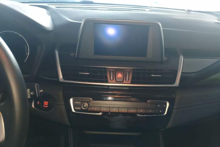 Used BMW 2 Series Active Tourer 2018 218i Premium Sports Package Audio And AC Panel