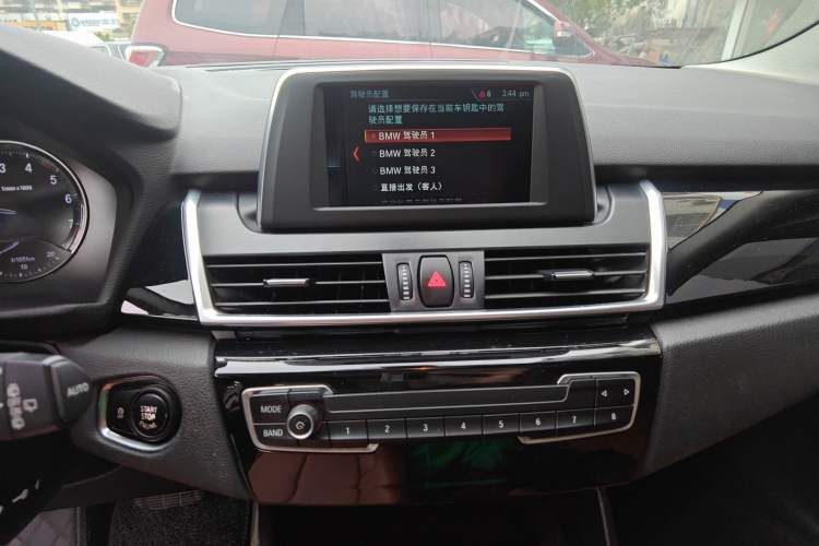 Used BMW 2 Series Active Tourer 2018 218i Fashion Model Audio And AC Panel