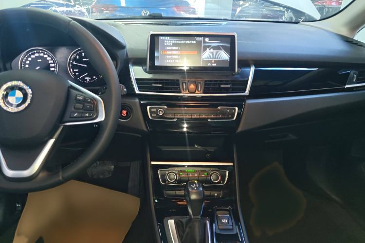Used BMW 2 Series Active Tourer 2018 218i Fashion Model Audio And AC Panel