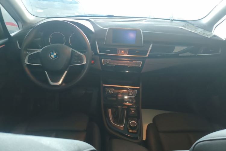 Used BMW 2 Series Active Tourer 2018 218i Premium Sports Package Center Console