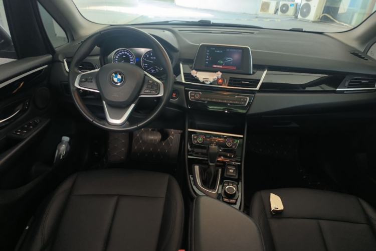 Used BMW 2 Series Active Tourer 2018 218i Leading Model Center Console