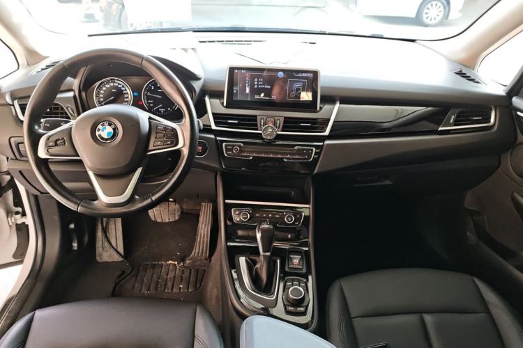 Used BMW 2 Series Active Tourer 2018 218i Leading Model Center Console