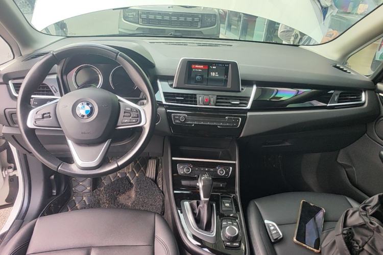 Used BMW 2 Series Active Tourer 2018 218i Leading Model Center Console