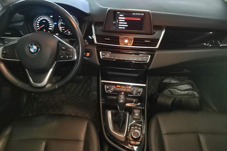 Used BMW 2 Series Active Tourer 2018 218i Leading Model Center Console