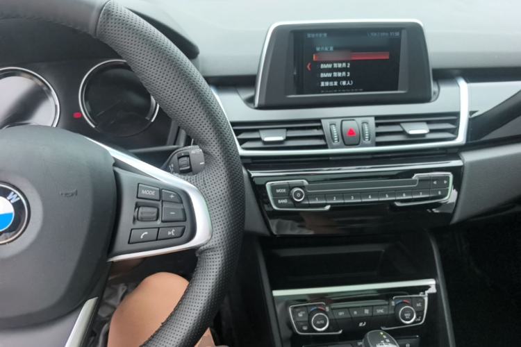 Used BMW 2 Series Active Tourer 2018 218i Leading Model Center Console