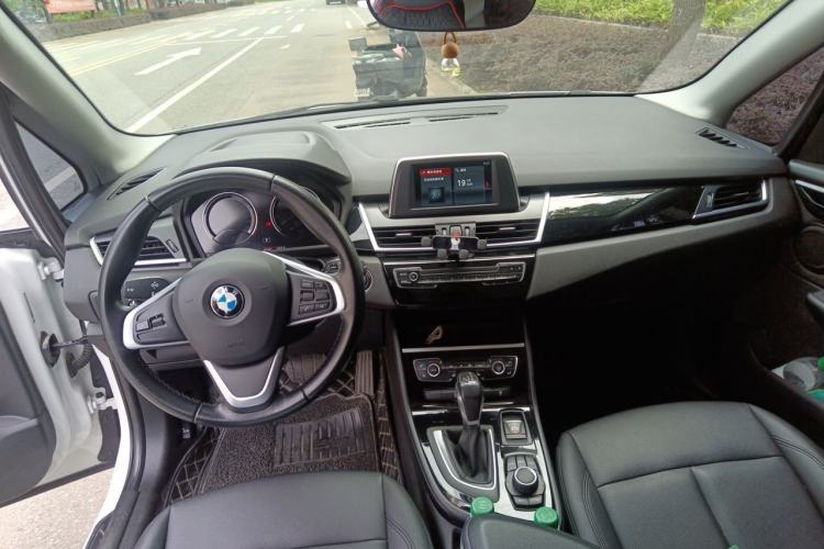Used BMW 2 Series Active Tourer 2018 218i Leading Model Center Console