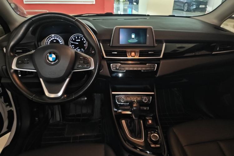 Used BMW 2 Series Active Tourer 2018 218i Fashion Model Center Console