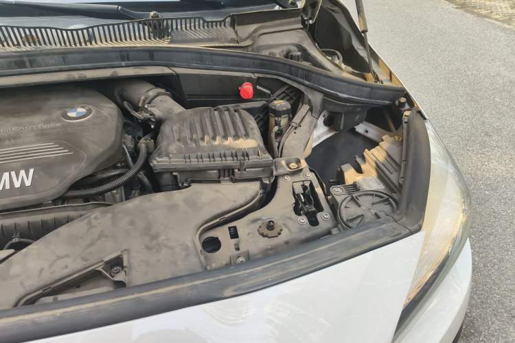 Used BMW 2 Series Active Tourer 2018 218i Fashion Model Engine Bay Left