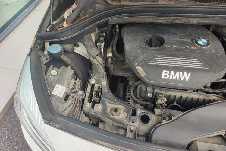 Used BMW 2 Series Active Tourer 2018 218i Leading Model Engine Bay Right