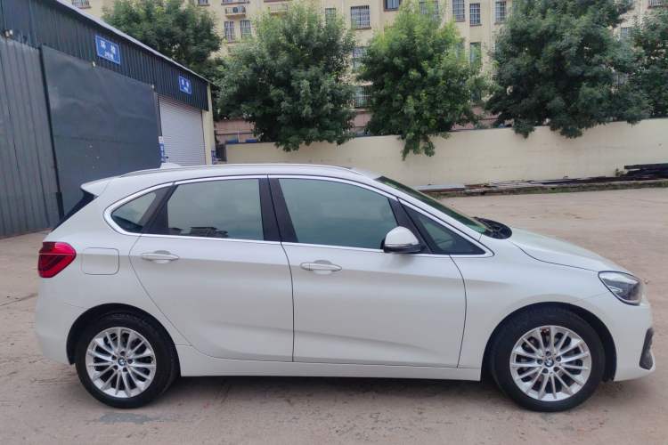 Used BMW 2 Series Active Tourer 2018 218i Leading Model Exterior 1