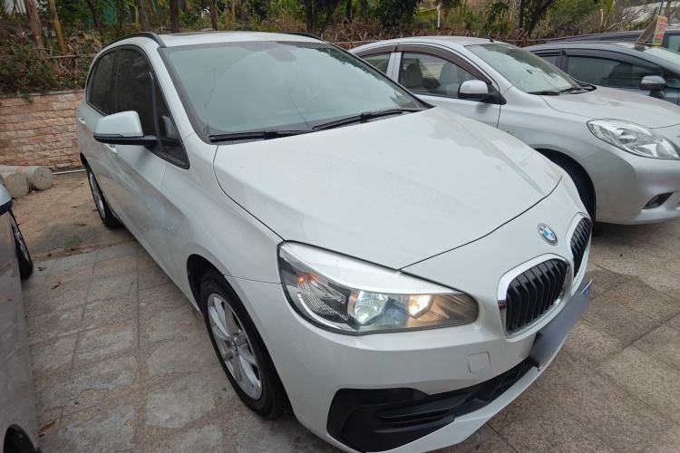 Used BMW 2 Series Active Tourer 2018 218i Fashion Model Exterior 2