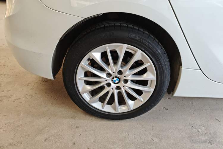 Used BMW 2 Series Active Tourer 2018 218i Leading Model Exterior 4