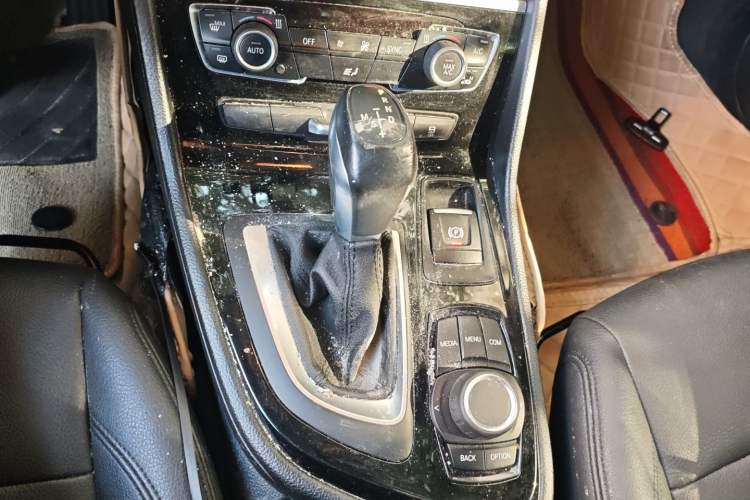 Used BMW 2 Series Active Tourer 2018 218i Leading Model Gear Lever