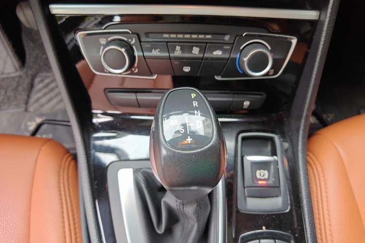 Used BMW 2 Series Active Tourer 2018 218i Fashion Model Gear Lever