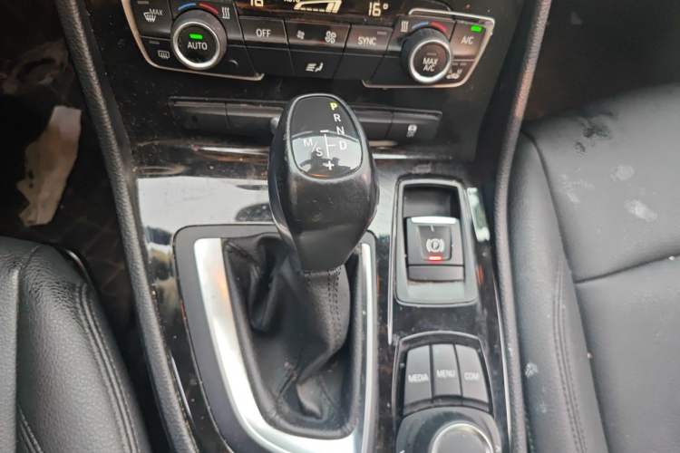 Used BMW 2 Series Active Tourer 2018 218i Leading Model Gear Lever