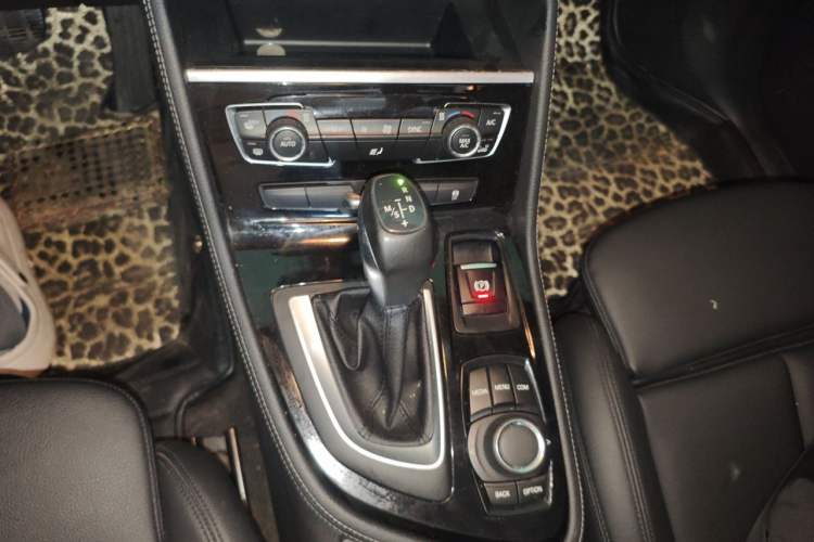 Used BMW 2 Series Active Tourer 2018 218i Leading Model Gear Lever