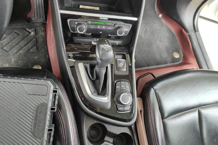 Used BMW 2 Series Active Tourer 2018 218i Fashion Model Gear Lever