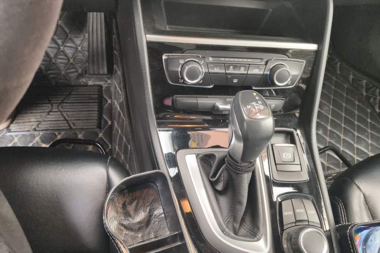 Used BMW 2 Series Active Tourer 2018 218i Fashion Model Gear Lever