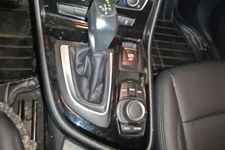 Used BMW 2 Series Active Tourer 2018 218i Fashion Model Gear Lever
