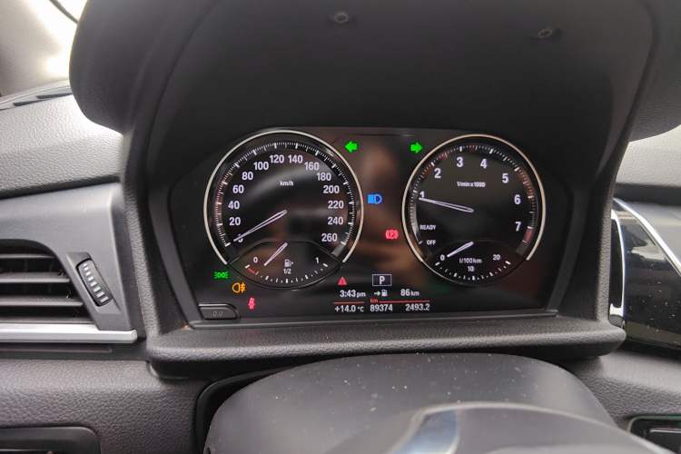 Used BMW 2 Series Active Tourer 2018 218i Fashion Model Instrument Cluster
