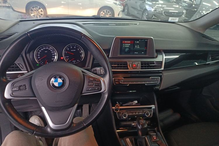 Used BMW 2 Series Active Tourer 2018 218i Fashion Model Interior 2