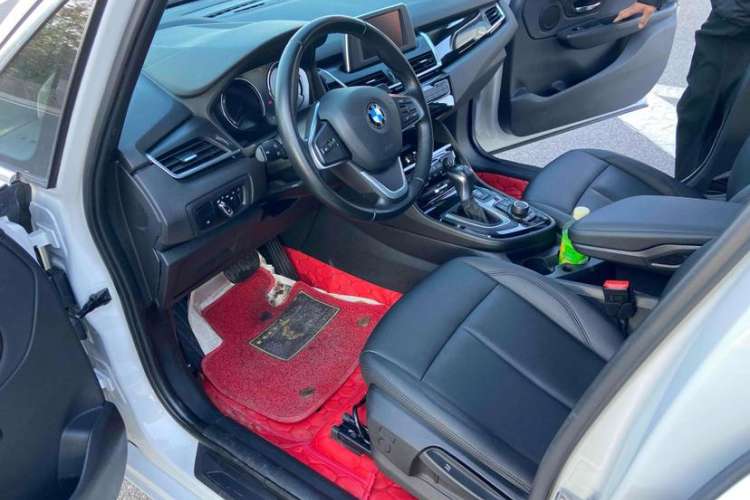 Used BMW 2 Series Active Tourer 2018 218i Leading Model Interior 4