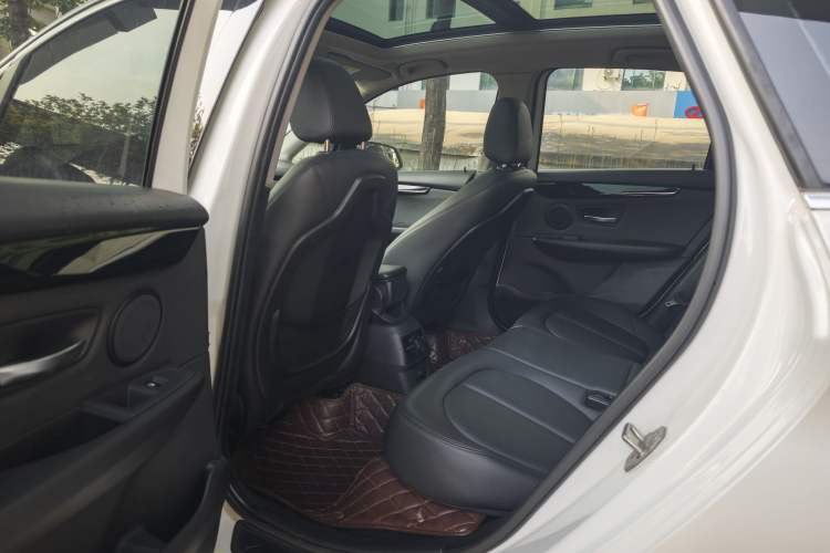 Used BMW 2 Series Active Tourer 2018 218i Leading Model Interior 6