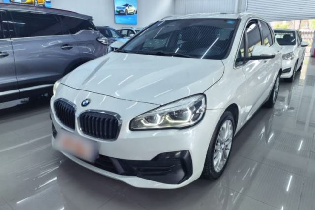 Ojetý BMW 2 Series Active Tourer 2018 218i Leading Model