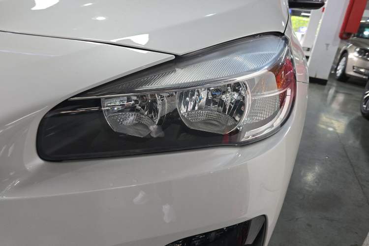 Used BMW 2 Series Active Tourer 2018 218i Fashion Model Left Front Headlight