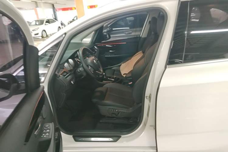 Used BMW 2 Series Active Tourer 2018 218i Premium Sports Package Left Front Seat