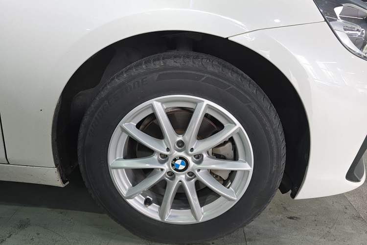 Used BMW 2 Series Active Tourer 2018 218i Fashion Model Left Front Wheel Hub