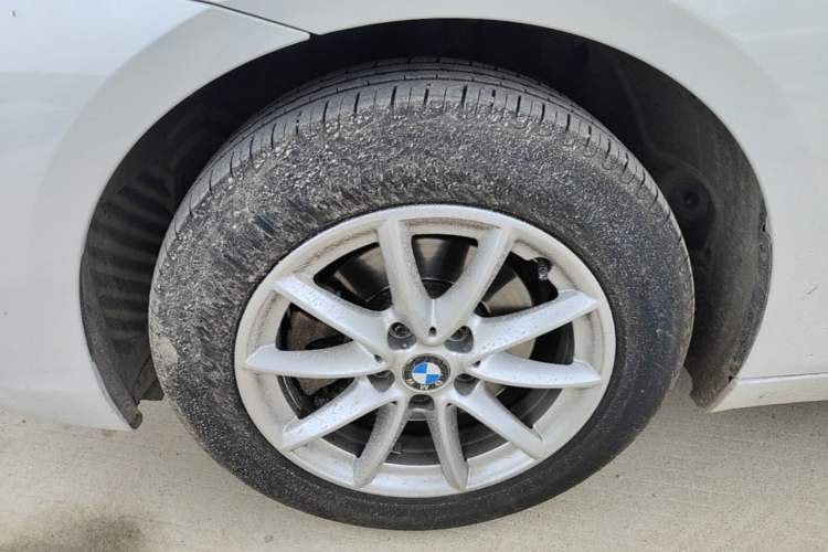 Used BMW 2 Series Active Tourer 2018 218i Fashion Model Left Front Wheel Hub