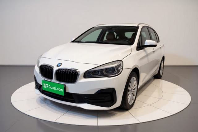 Ojetý BMW 2 Series Active Tourer 2018 218i Leading Model