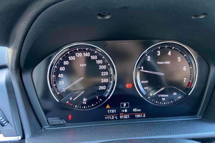 Used BMW 2 Series Active Tourer 2018 218i Leading Model Odometer Close Up