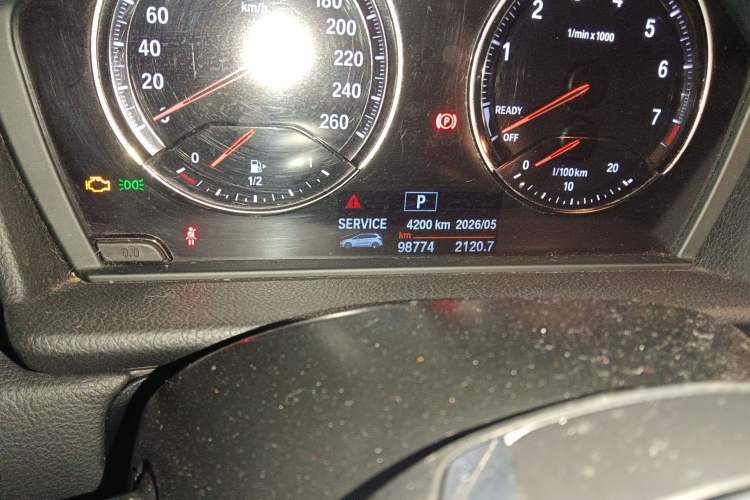 Used BMW 2 Series Active Tourer 2018 218i Leading Model Odometer Close Up