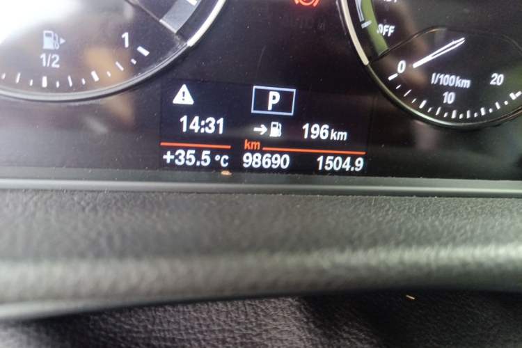 Used BMW 2 Series Active Tourer 2018 218i Leading Model Odometer Close Up