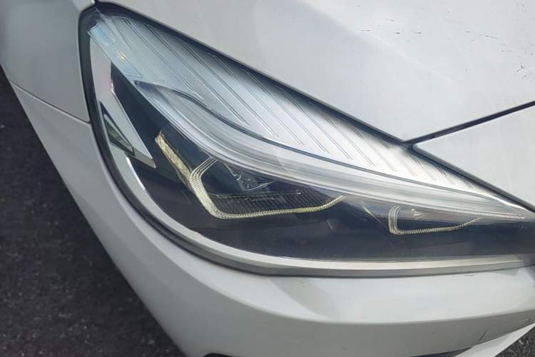 Used BMW 2 Series Active Tourer 2018 218i Leading Model Right Front Headlight
