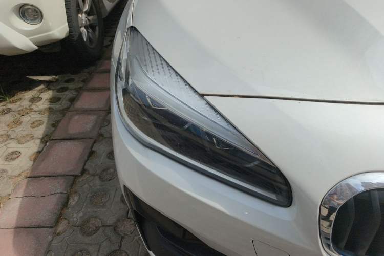 Used BMW 2 Series Active Tourer 2018 218i Leading Model Right Front Headlight