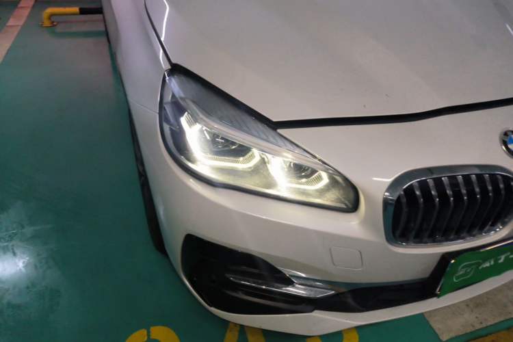 Used BMW 2 Series Active Tourer 2018 220i Luxury Package Right Front Headlight