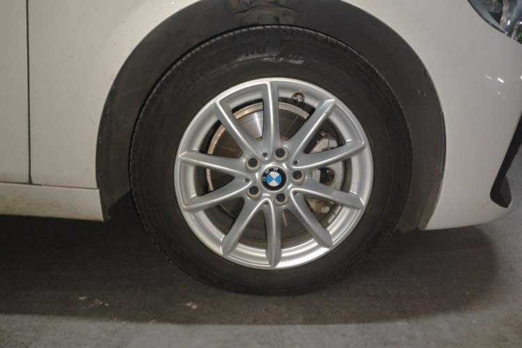 Used BMW 2 Series Active Tourer 2018 218i Fashion Model Right Front Wheel Hub