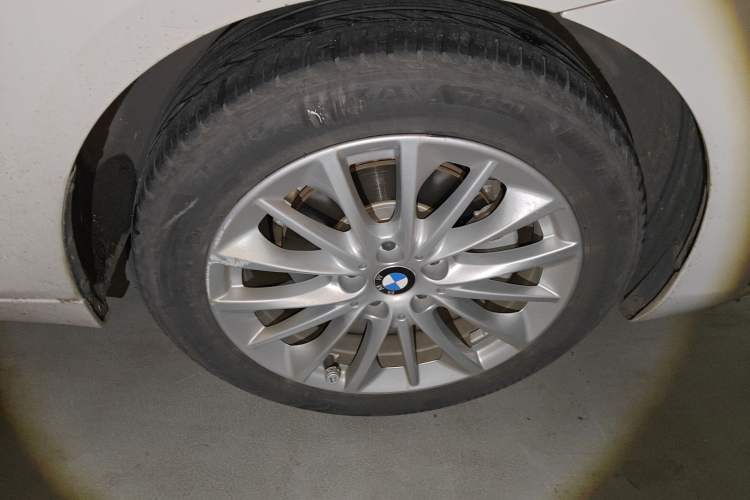 Used BMW 2 Series Active Tourer 2018 218i Leading Model Right Front Wheel Hub