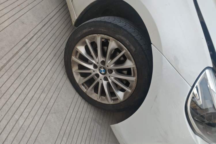 Used BMW 2 Series Active Tourer 2018 218i Leading Model Right Front Wheel Hub