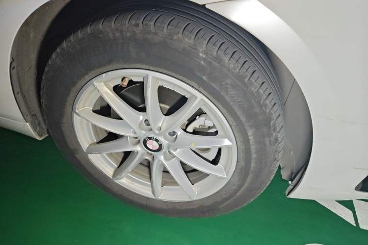 Used BMW 2 Series Active Tourer 2018 218i Fashion Model Right Front Wheel Hub